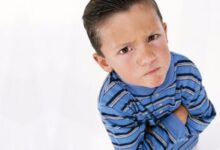 الطفل العنيد